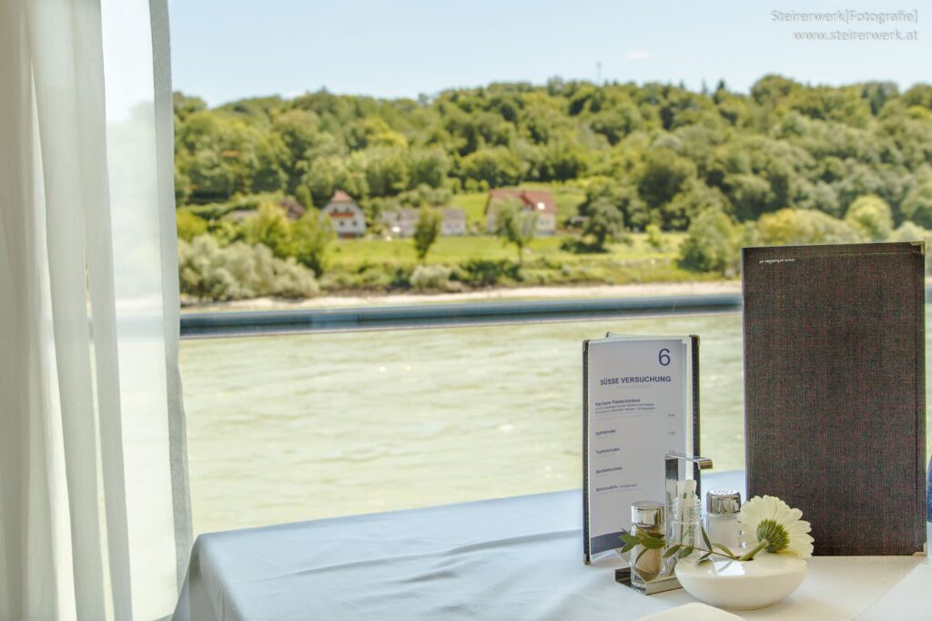 Genussfahrt auf der Donau in der Wachau